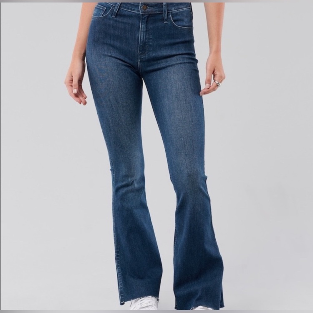 HOLLISTER HIGH RISE FLARE Jeans
